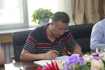 e712a62cedad47569f8ddddc00cf7b54.jpg