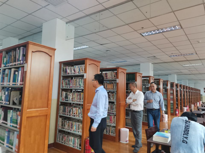 dade6ec6ee3347ab8edcf6d43f53a33d.jpg